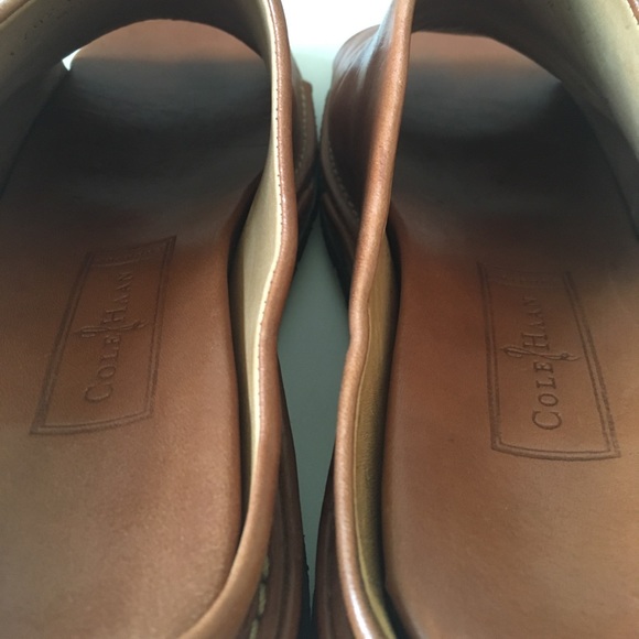 Cole Haan classic saddle/ tan leather sandals - Picture 6 of 8
